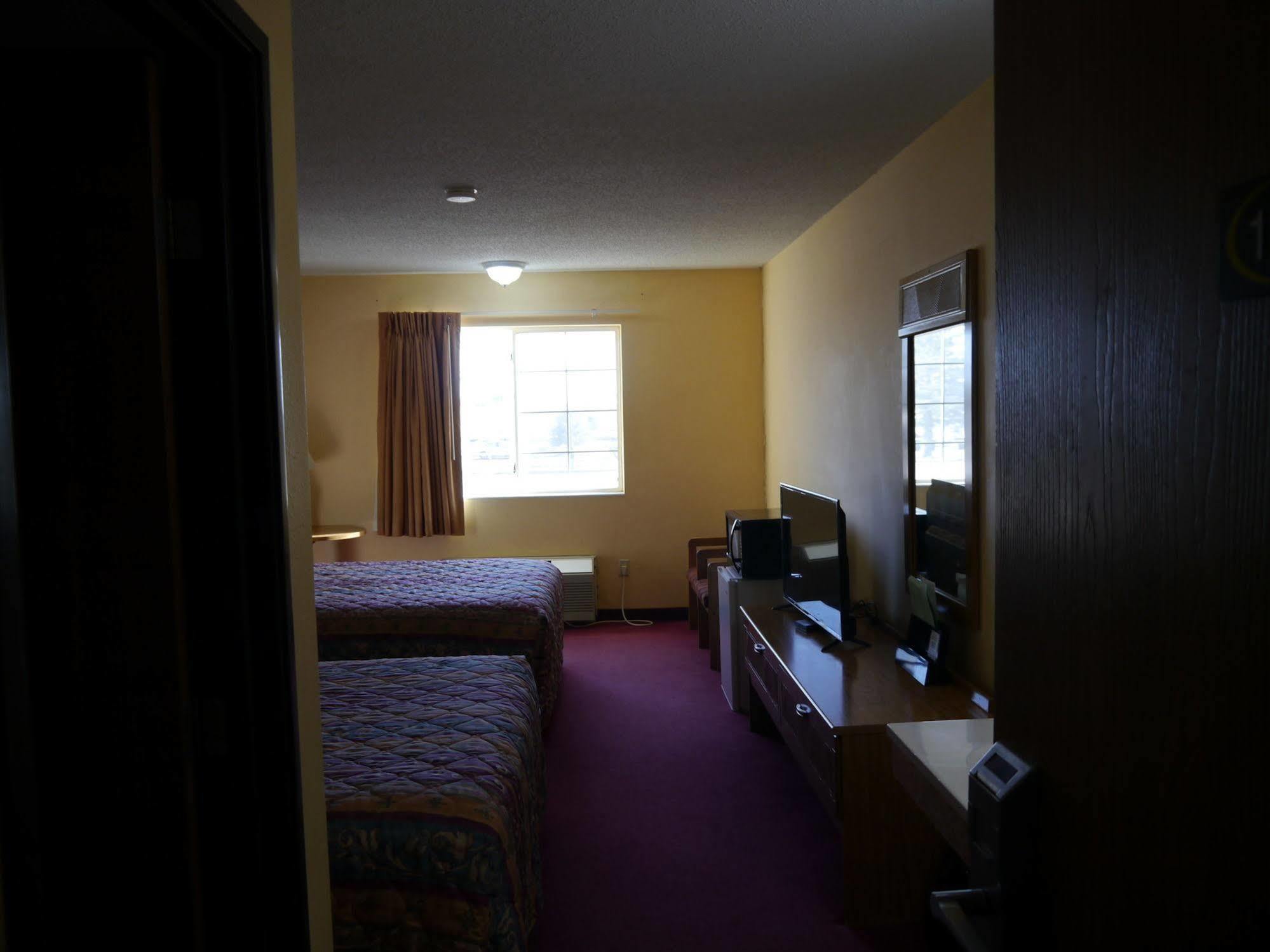 Westwood Inn & Suites - Kimball Eksteriør bilde